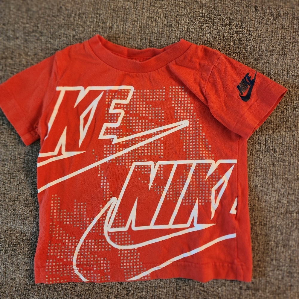 2t red Nike shirts